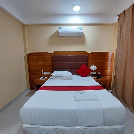 Dolphin Hotel Tanga Εξωτερικό φωτογραφία