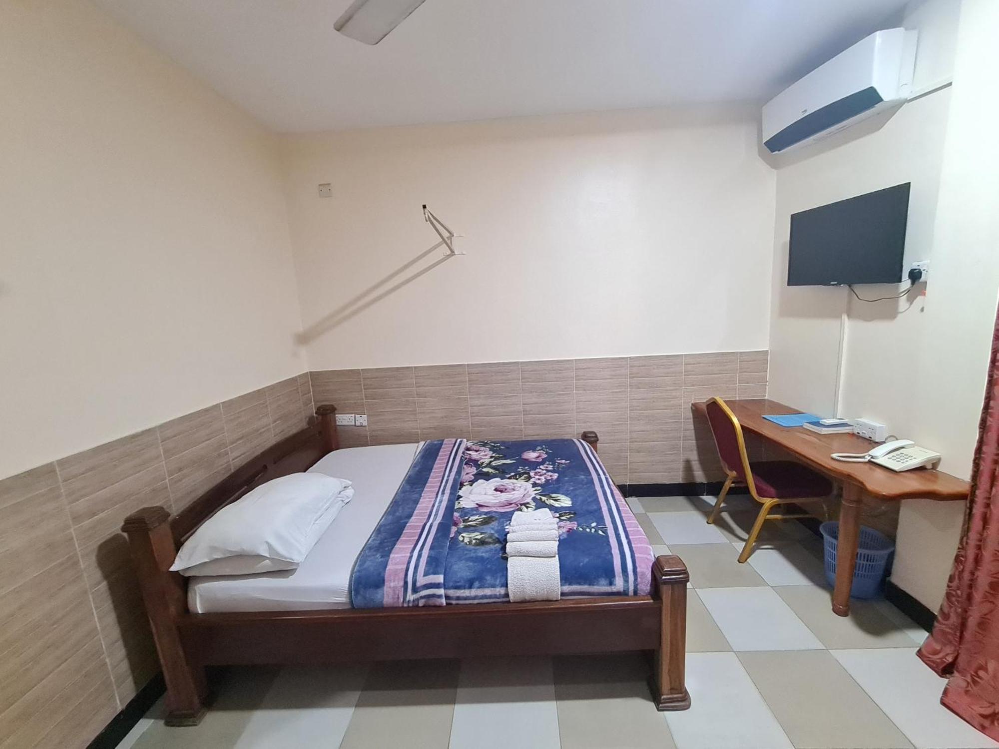 Dolphin Hotel Tanga Εξωτερικό φωτογραφία