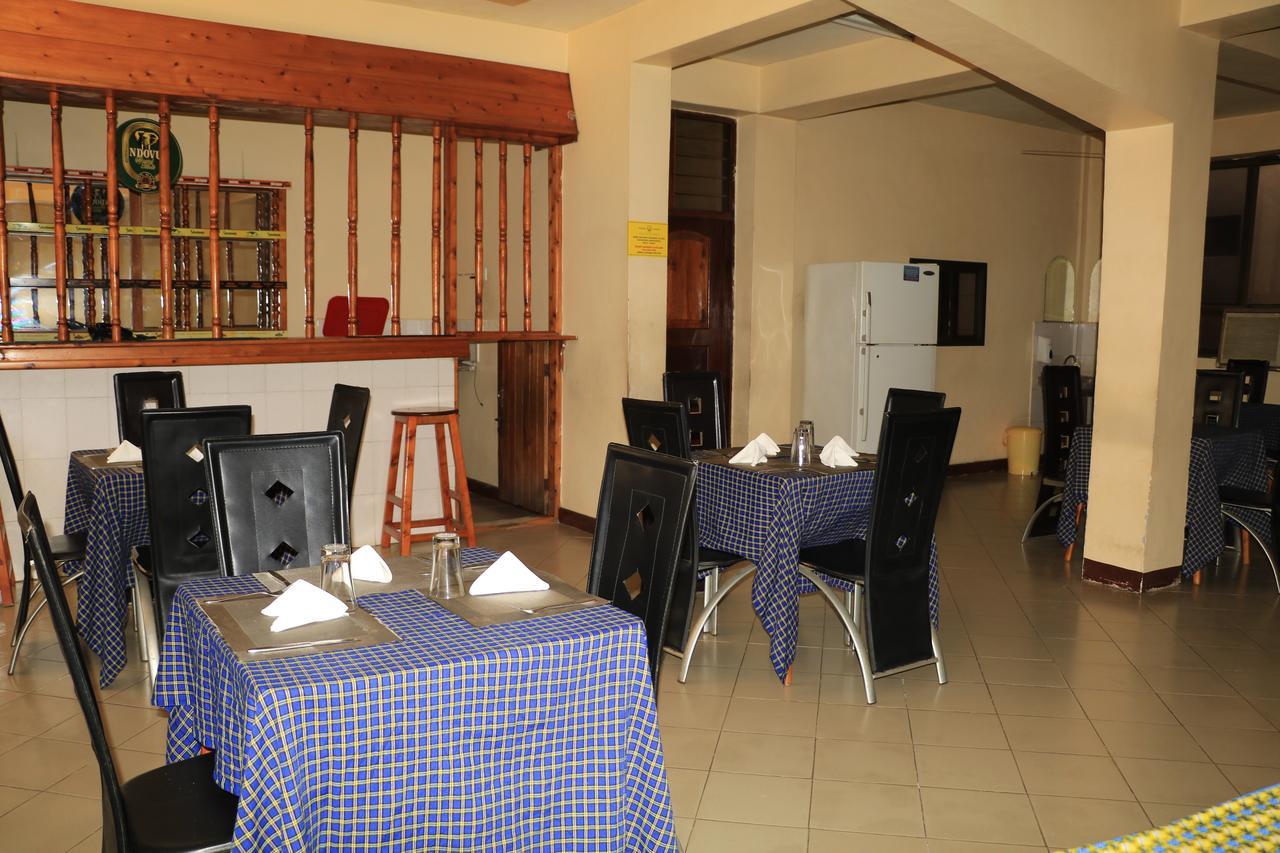 Dolphin Hotel Tanga Εξωτερικό φωτογραφία